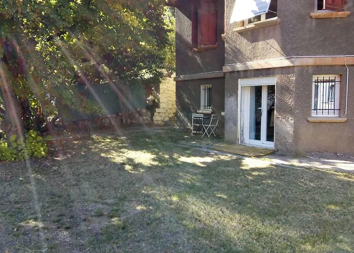 7 Rue Du Docteur Paul Jouve * 디뉴레뱅